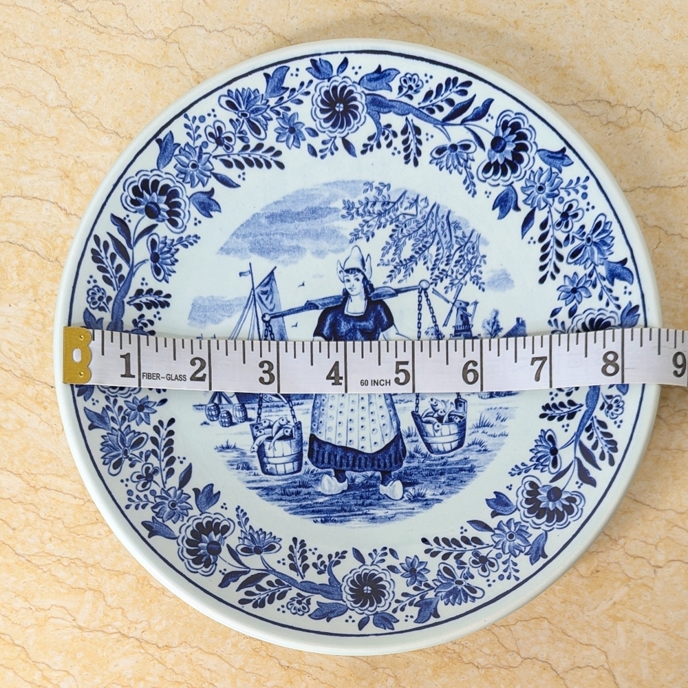 Vintage Delft Royal Sphinx Pair Blue White Farm Fish Holland Wall Plate Set of 2 - Picture 4 of 5